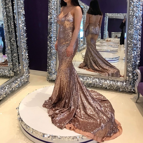 Rose gold prom gown - Picture 1 of 4